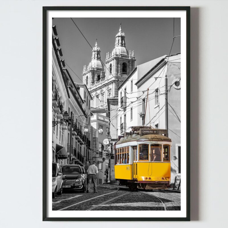 poster perete tablou alb negru, living, dormitor hol ,alb negru, postere perete, postere pereti, postere mari de perete, tablou poster, postere inramate, postere bucuresti, tablouri scandinave, poster 50x70, tablouri, postere romania, tablouri moderne, design interior, tramvai galben, oras, portugalia